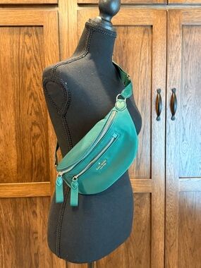 Kate Spade Crossbody Belt Bag with Gold Hardware